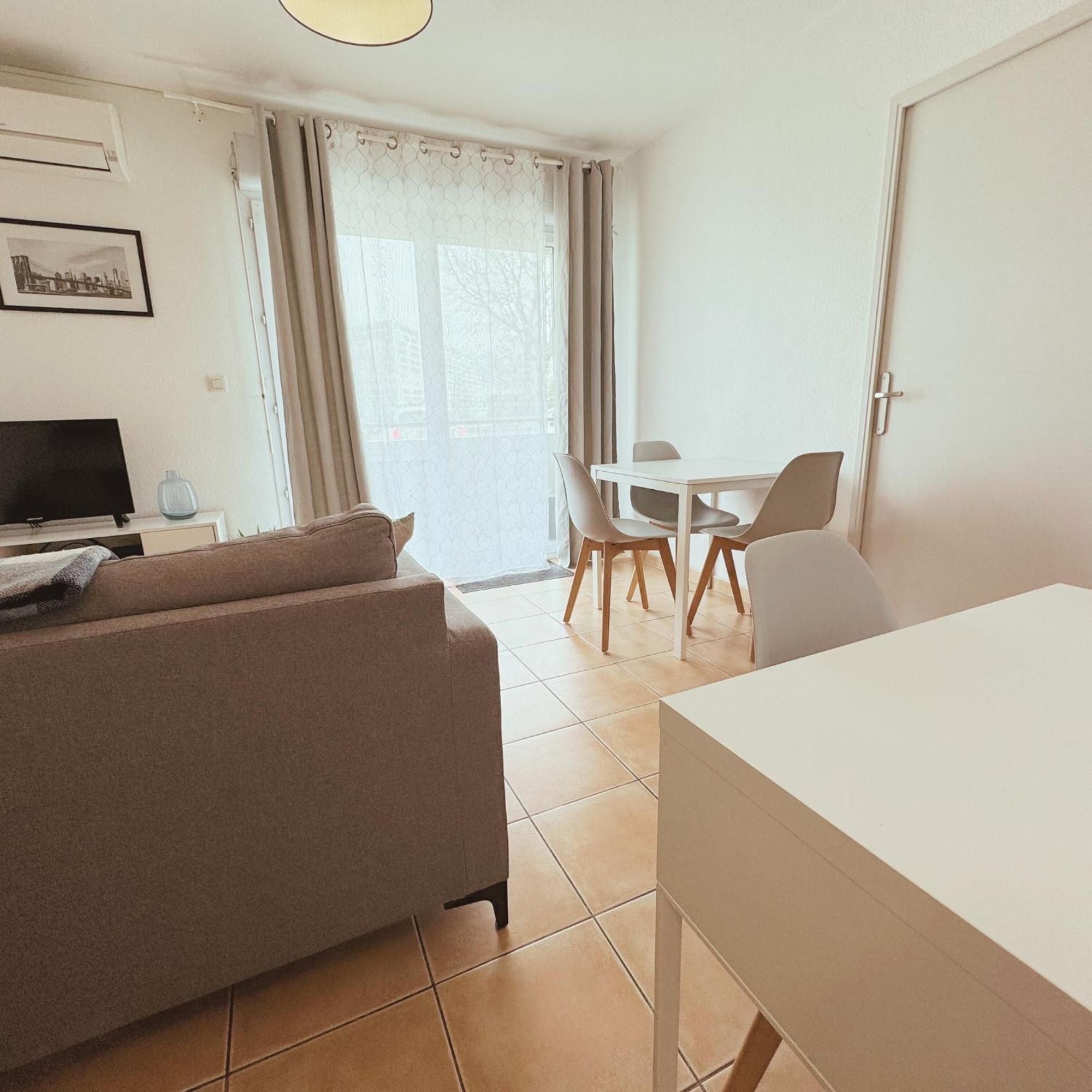 Appartement Residence Prive Avec Parking Wifi Clim Piscine อาวีญง ภายนอก รูปภาพ